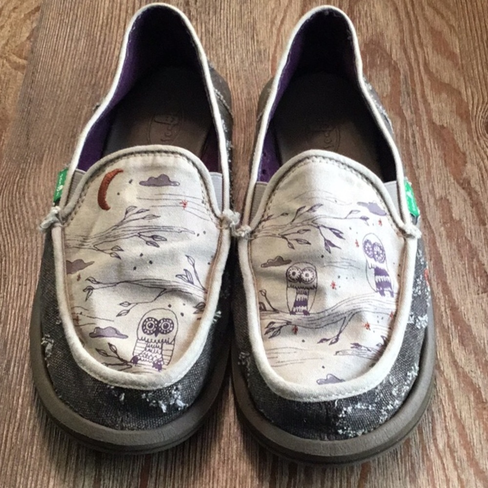 Sanuk ✨ Slip Ons ✨ Women's Size 8